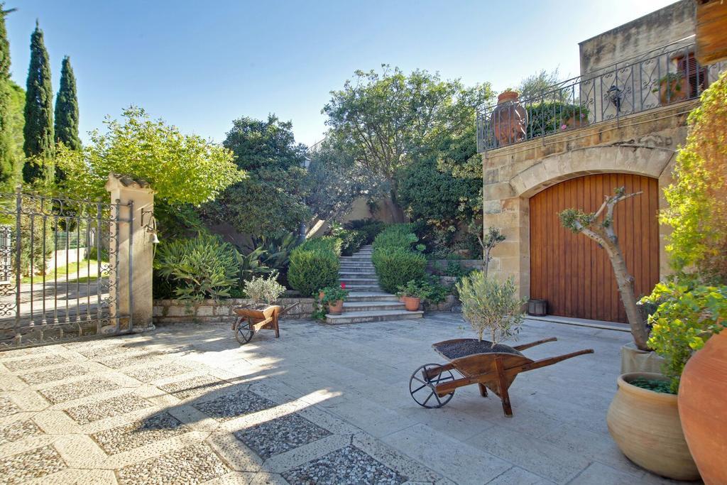 Poggio Di Mare Bed and Breakfast Castelluzzo Exteriör bild